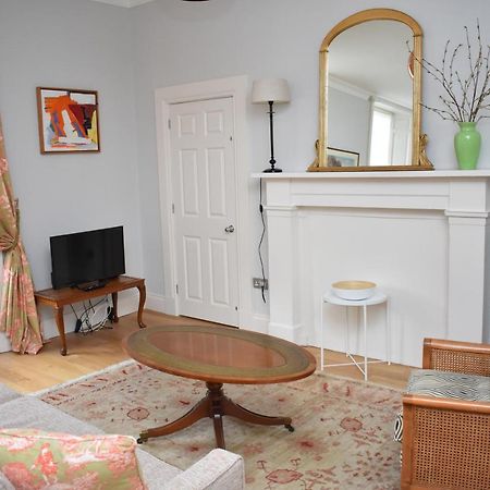 Bernard St - Bright And Spacious 1 Bed Apartment At The Shore! Édimbourg Extérieur photo