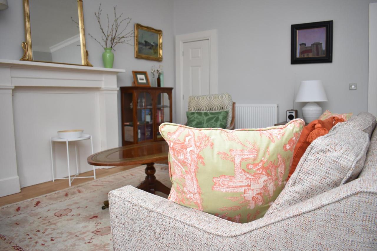 Bernard St - Bright And Spacious 1 Bed Apartment At The Shore! Édimbourg Extérieur photo